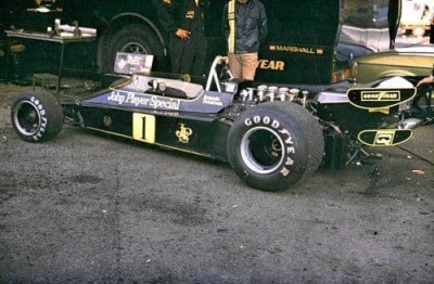 lotus-76-peterson-s-car-1974-silverstone-paddock-1650-p.jpg